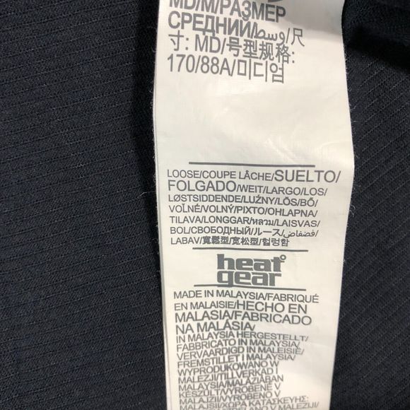 Under Armour Shirt‎ Mens Medium Heatgear Loose Athletic V-Neck Logo Outdoor Tee - Picture 5 of 10